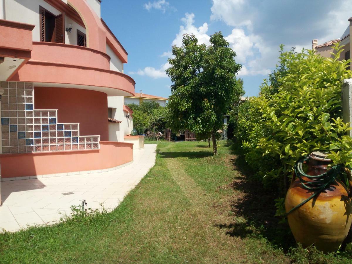 B&B Leonida Taranto Bagian luar foto